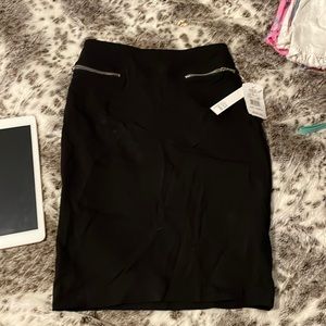 Black xs pencil skirt